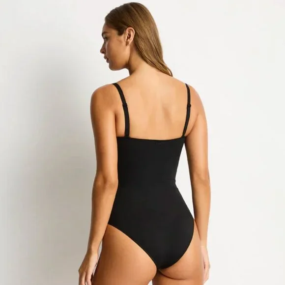 NWT Sea Level Swim Scallop Square Neck Bralette One Piece in Black Size 6 One Pieces